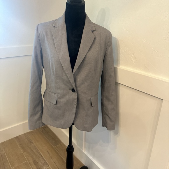Zara Gray Tailored Blazer - Picture 1 of 5